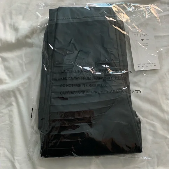 FAUX LEATHER MOTO PANTS IN BLACK - Picture 7 of 8